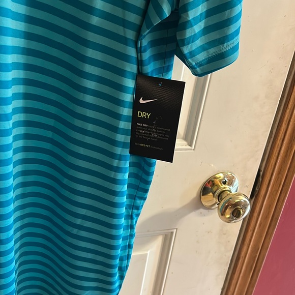 Nike Blue Polo Shirt Sporty Casual Wear - Picture 3 of 4